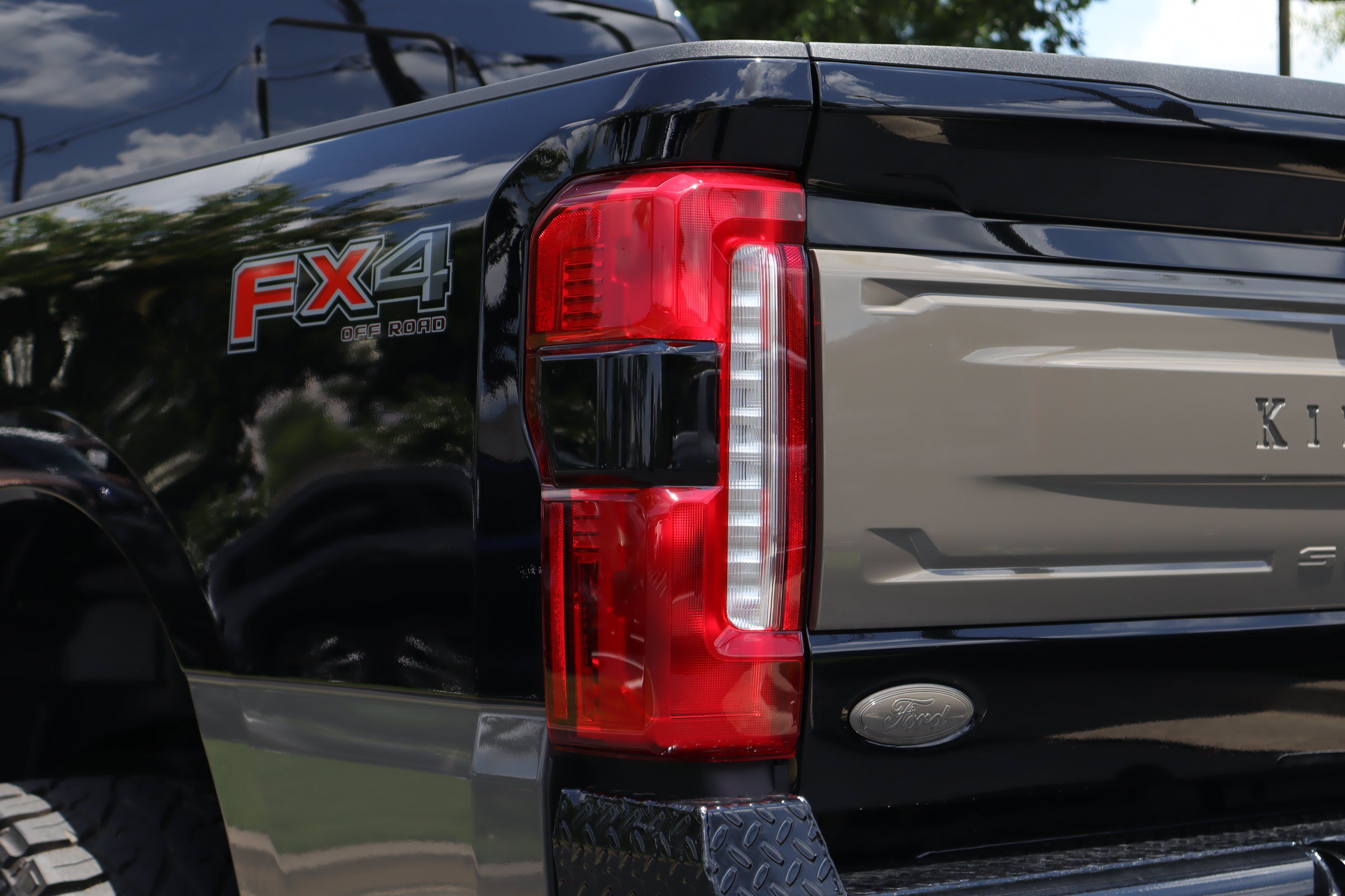 Used 2025 Ford F350 King Ranch AWD/4WD image 35