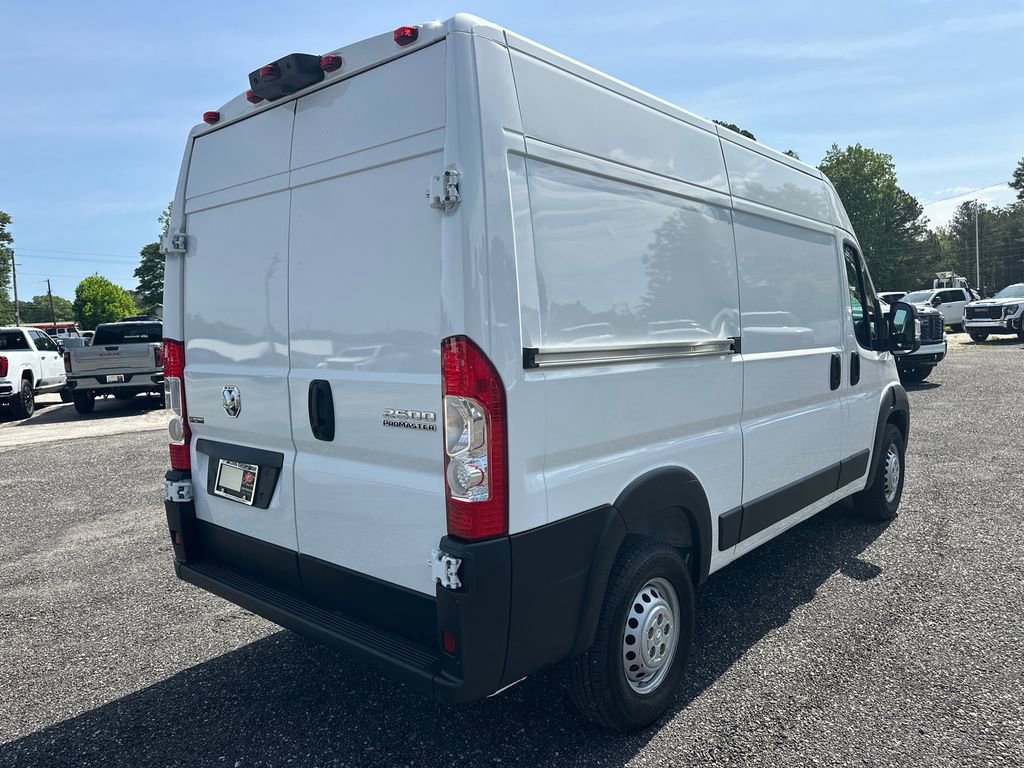 Used 2025 RAM ProMaster 2500 w/ Convenience Group FWD image 6