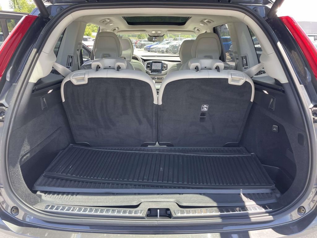 Used 2023 Volvo XC90 B6 Ultimate w/ Protection Package AWD/4WD image 30