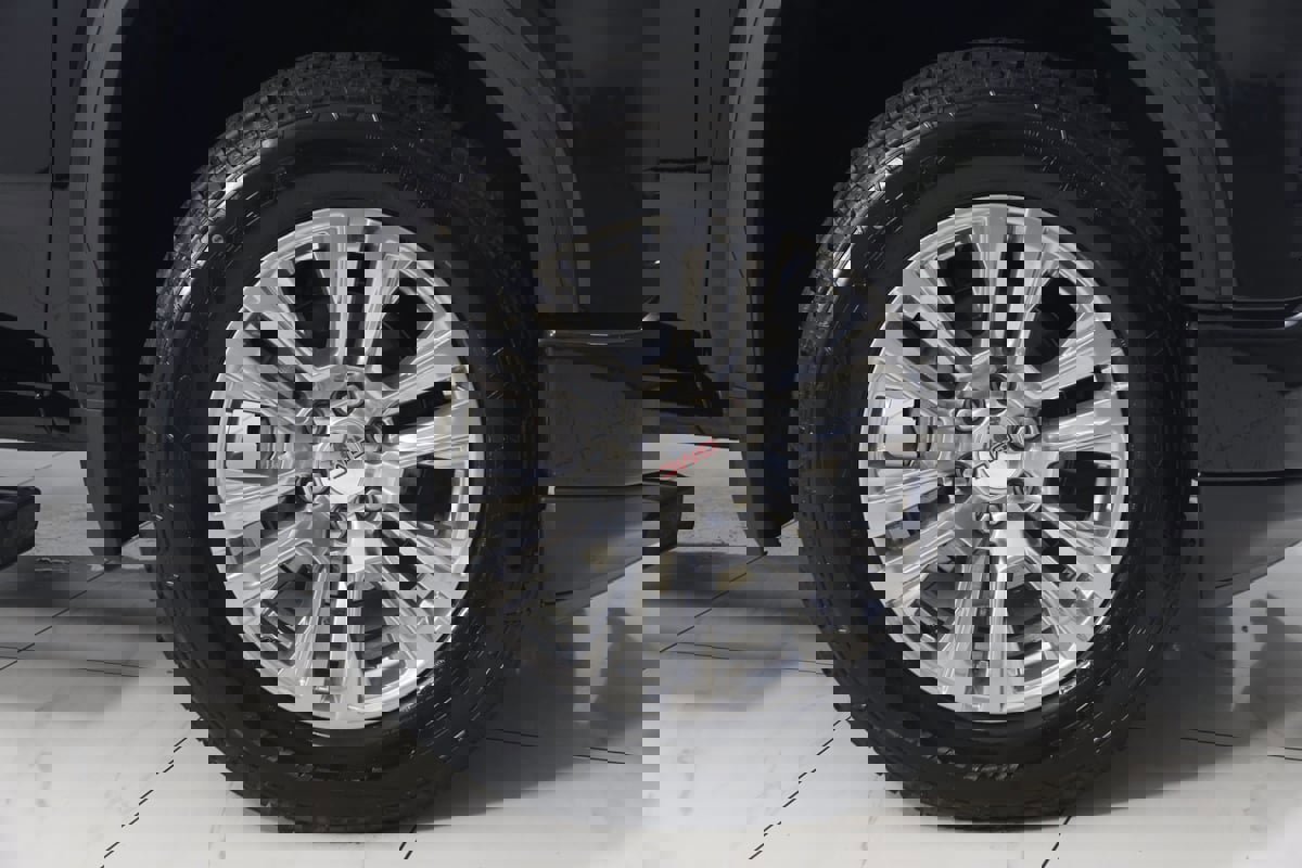 Used 2023 GMC Sierra 1500 Denali image 16