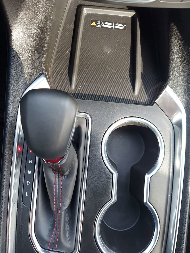 Used 2023 Chevrolet Traverse RS image 22