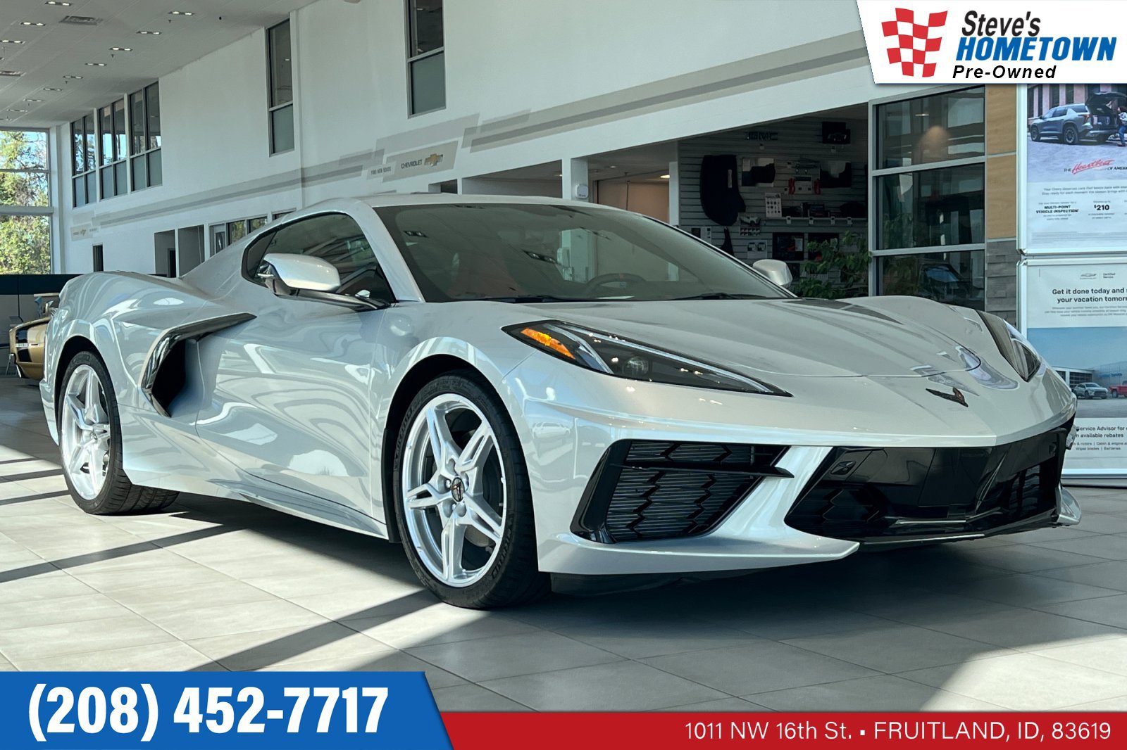 Used 2023 Chevrolet Corvette Stingray Preferred Cpe w/ 2LT RWD image 1