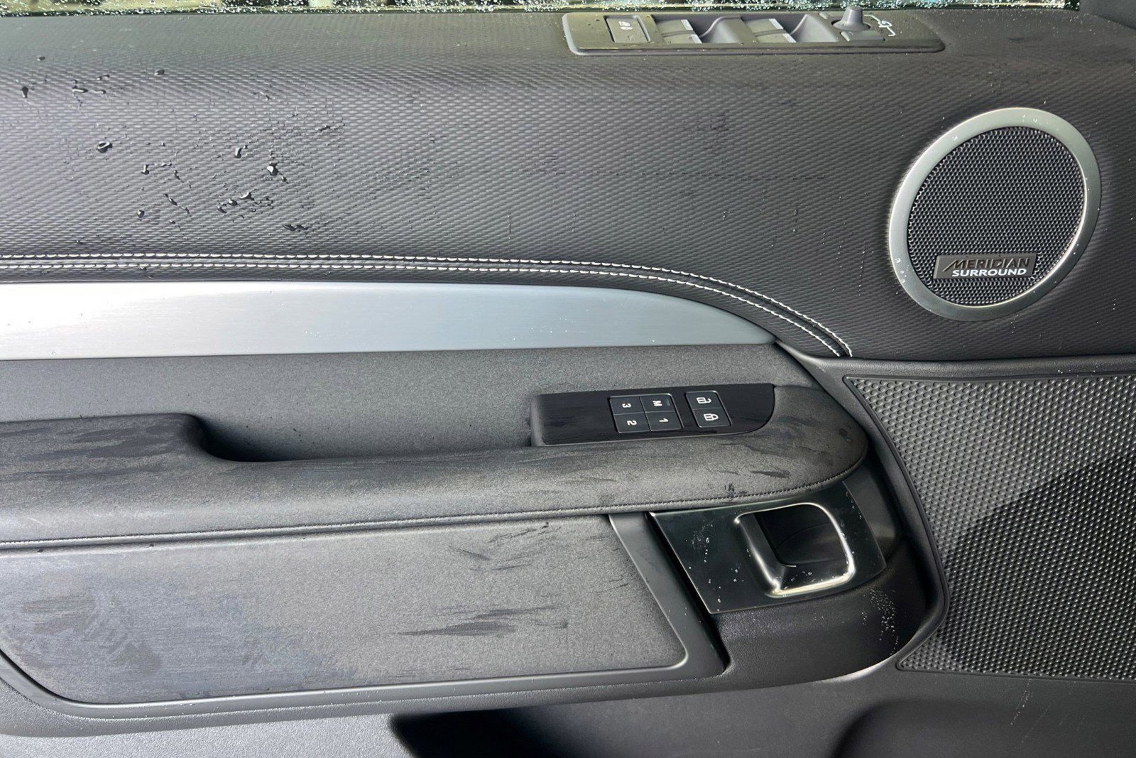 New 2026 Land Rover Discovery Limited Edition AWD/4WD image 12