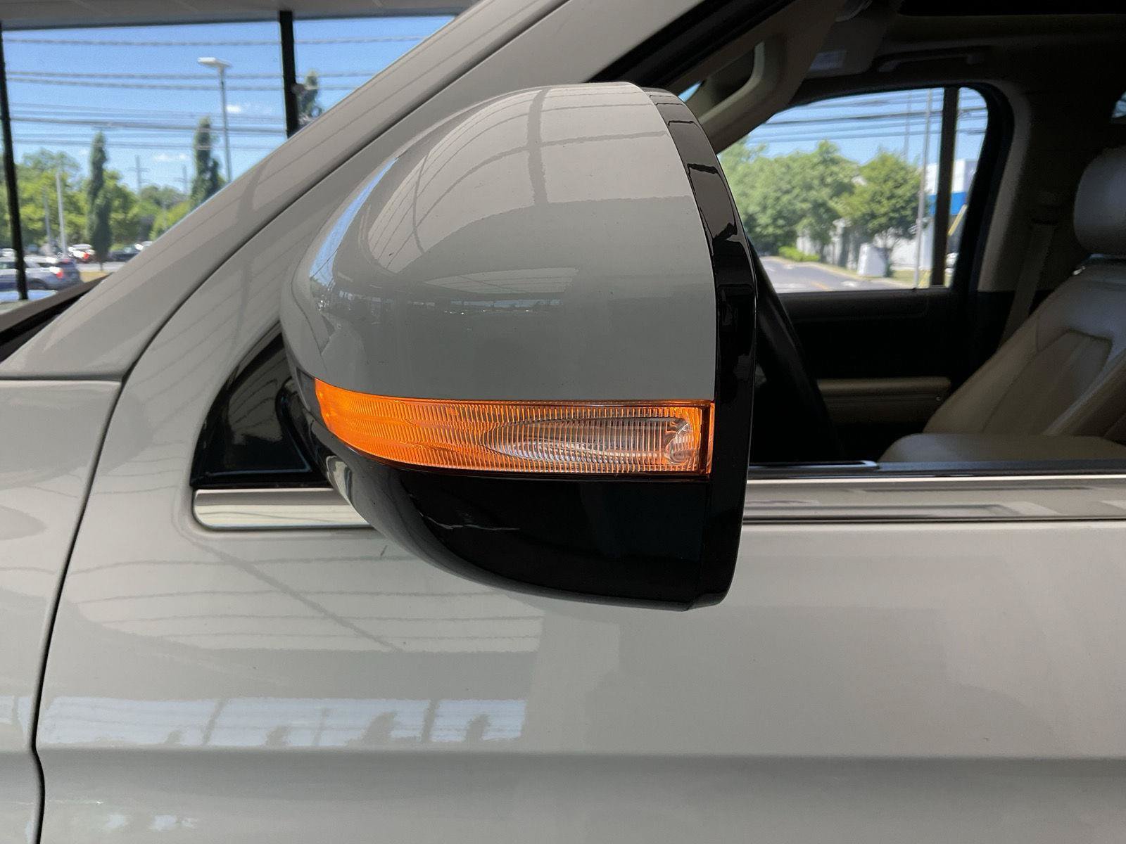 Used 2024 Ford Expedition Max Limited AWD/4WD image 25