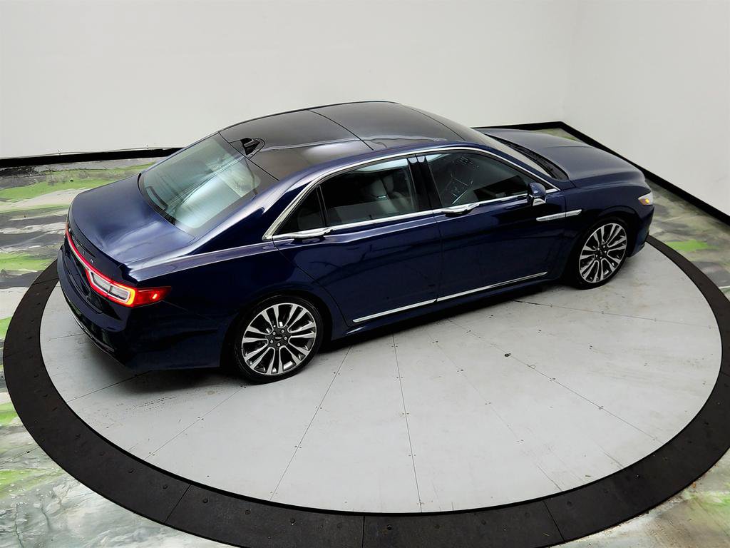 Used 2018 Lincoln Continental Reserve AWD/4WD image 33