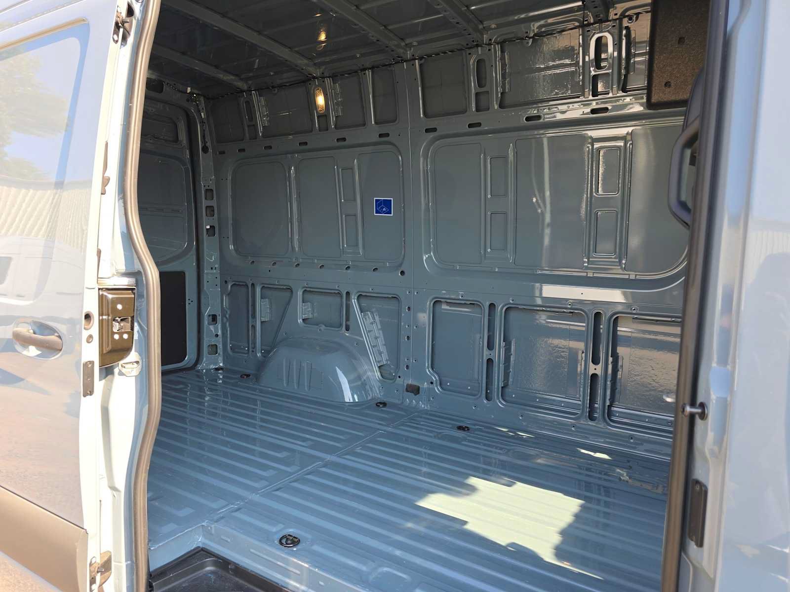 Used 2026 Mercedes-Benz Sprinter 2500 image 14