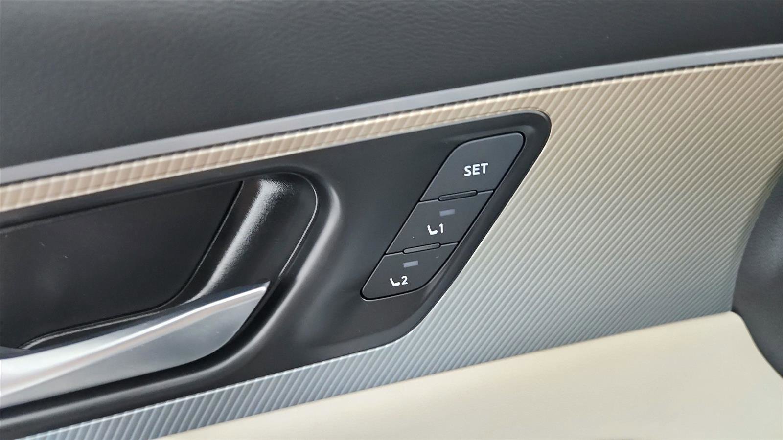 New 2026 Nissan Murano SL AWD/4WD image 13