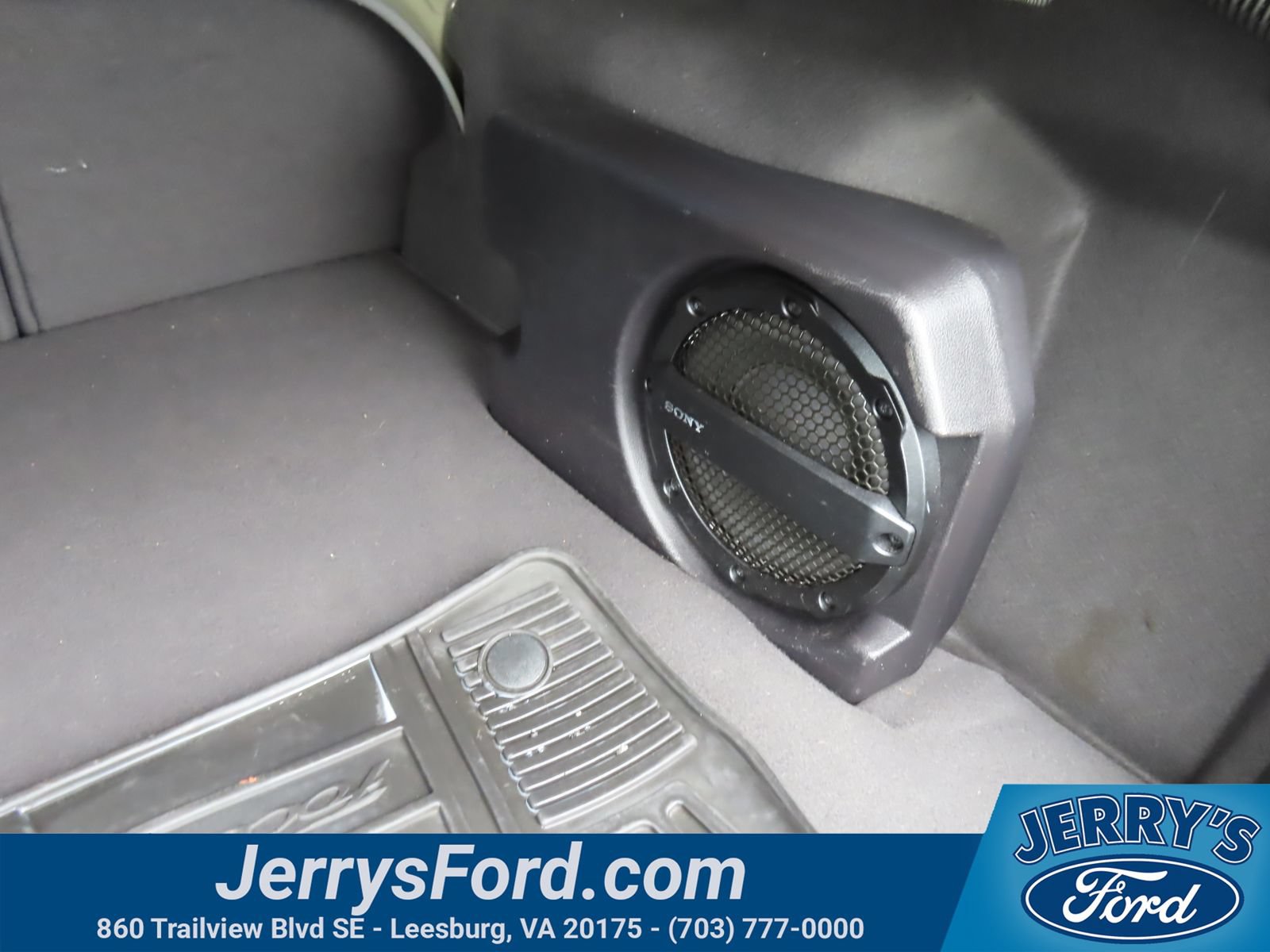 Used 2012 Ford Focus Titanium FWD image 37