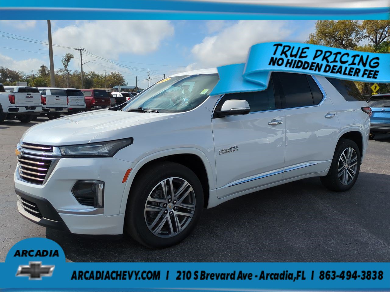 Used 2023 Chevrolet Traverse High Country FWD image 8