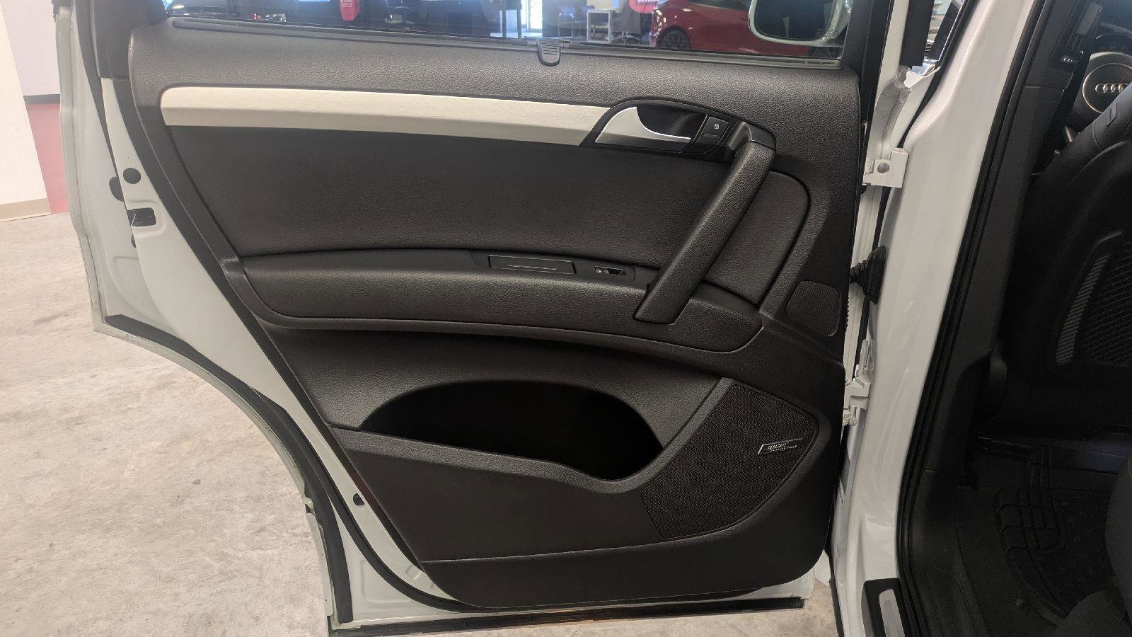 Used 2015 Audi Q7 3.0T S line Prestige image 33