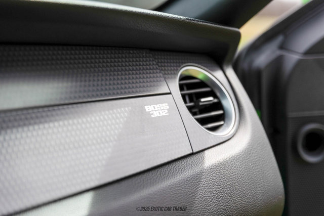 Used 2013 Ford Mustang Boss 302 w/ Boss 302 Accessory Pkg image 37