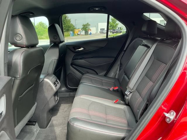 Used 2024 Chevrolet Equinox RS FWD image 33