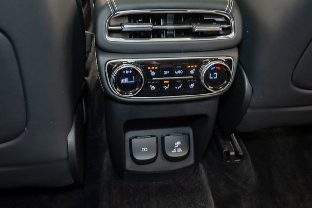 Used 2024 Genesis GV80 3.5T Advanced AWD/4WD image 24