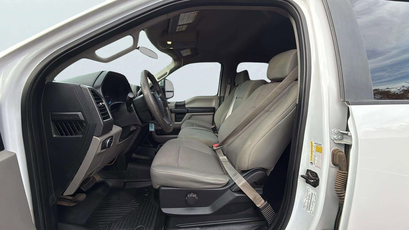 Used 2019 Ford F250 XL w/ Power Equipment Group image 14