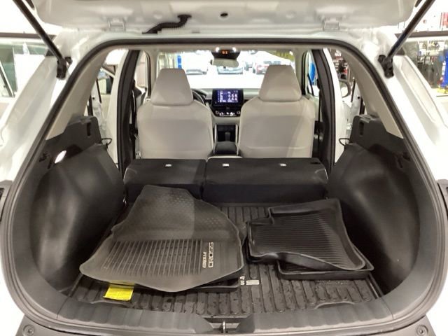 Used 2023 Toyota Corolla Cross L AWD/4WD image 15