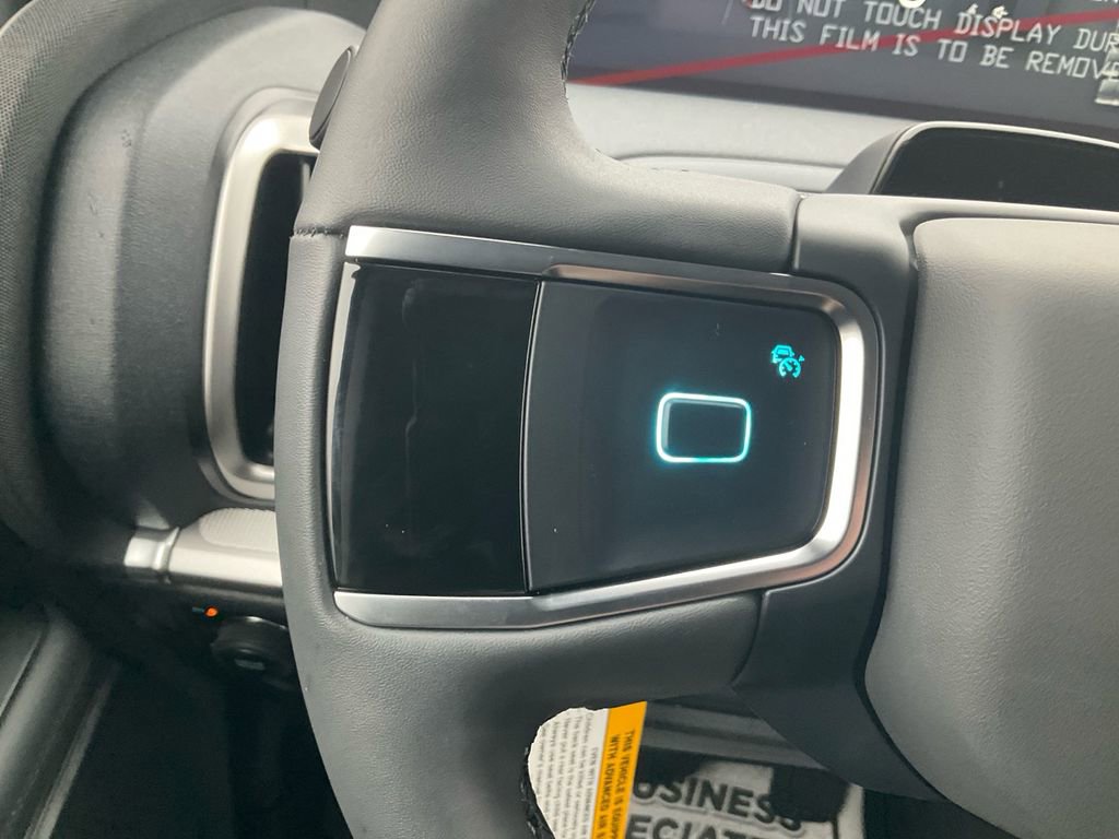 New 2026 Ford Expedition Active image 19