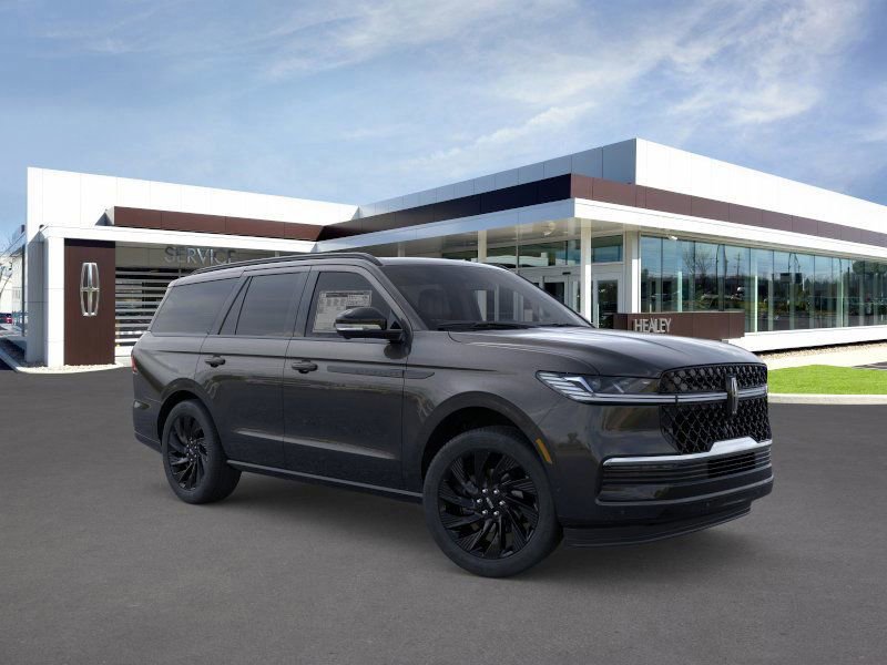 New 2026 Lincoln Navigator Reserve w/ Jet Appearance Package image 37