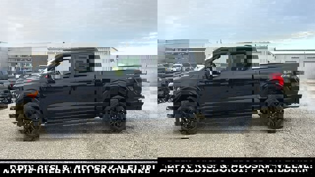 New 2026 Ford F150 XLT w/ Equipment Group 303A High image 4