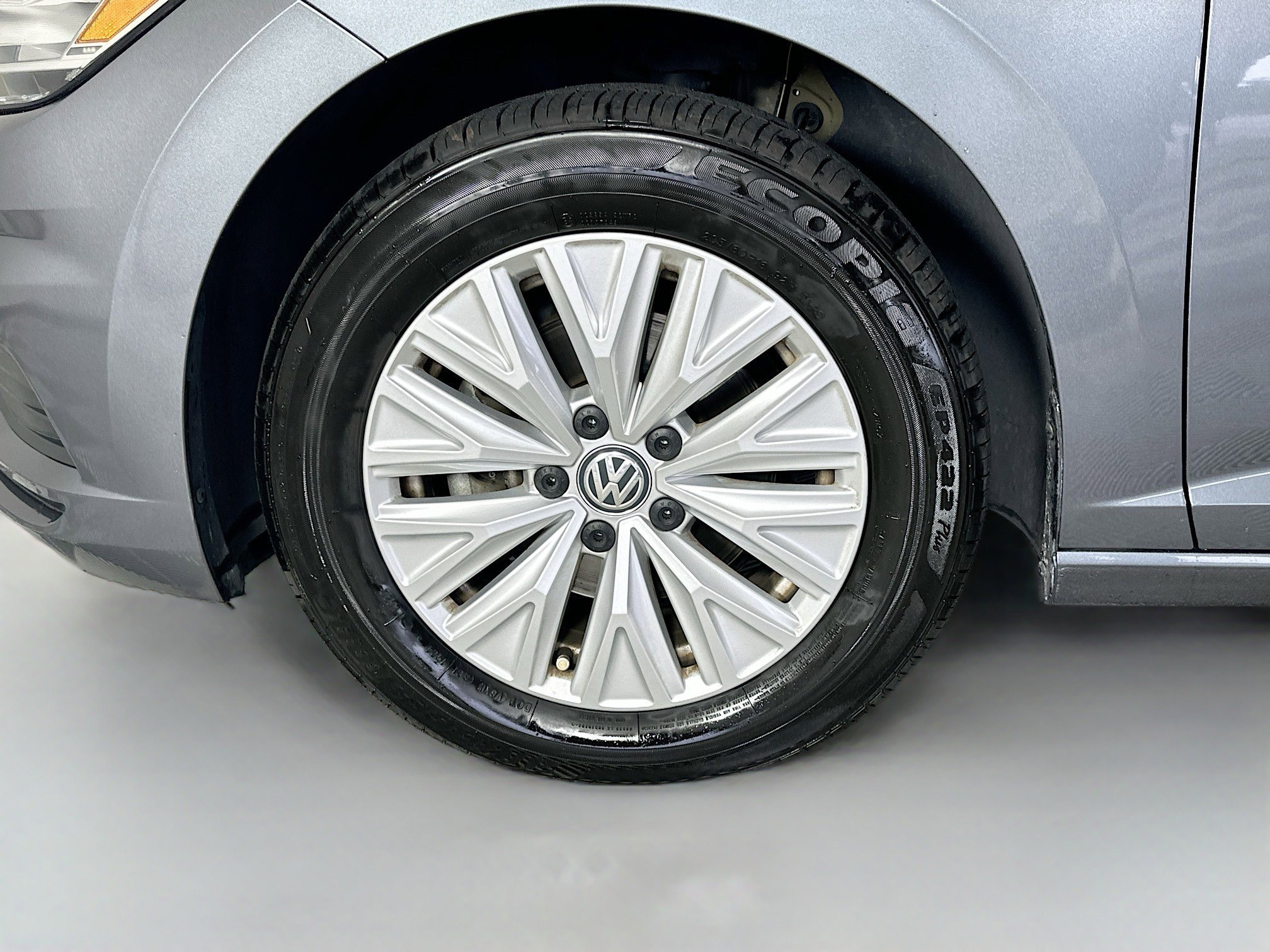 Used 2019 Volkswagen Jetta S w/ Driver Assistance Package image 26