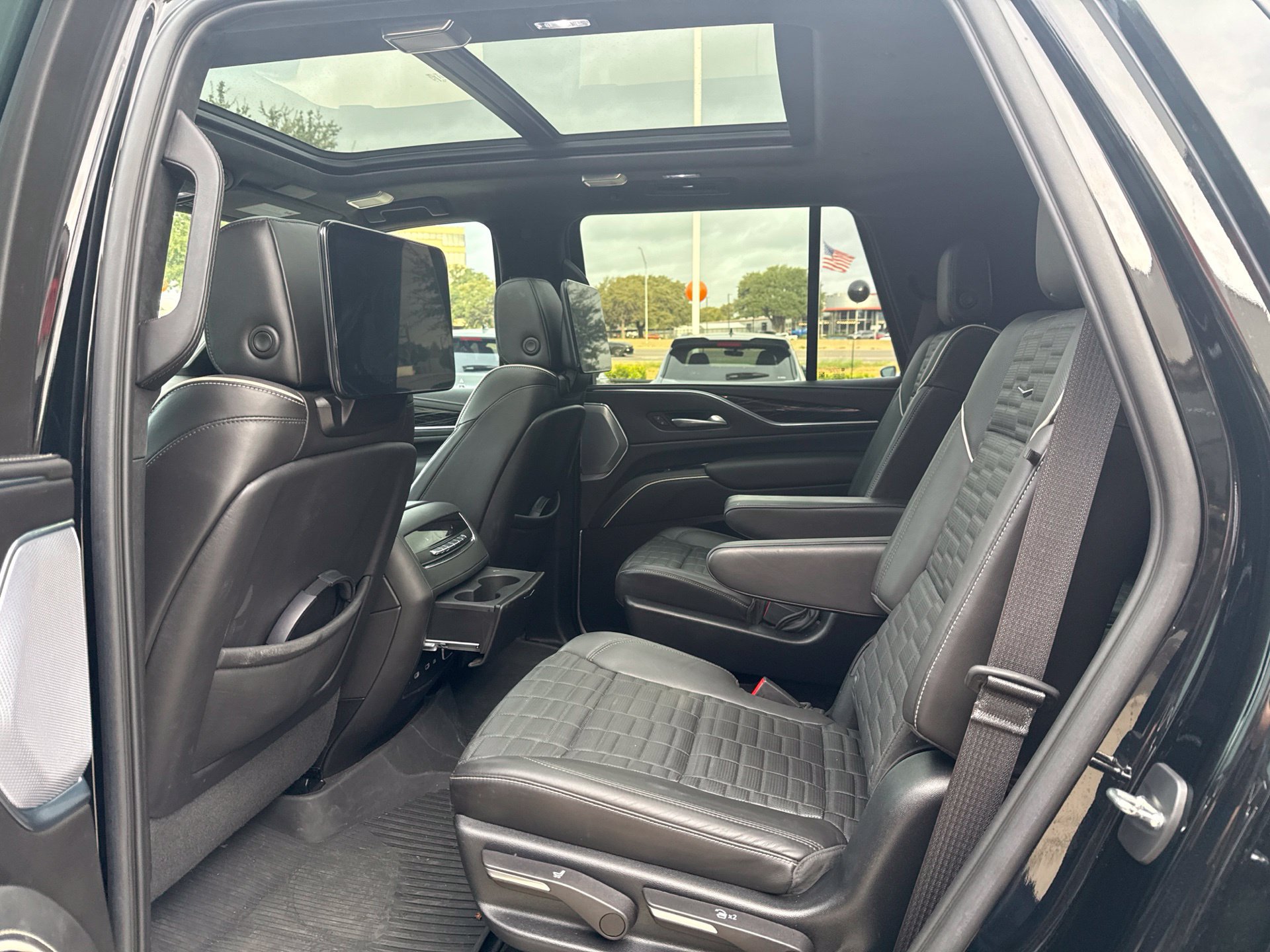 Used 2023 Cadillac Escalade V w/ LPO, Floor Liner Package AWD/4WD image 5