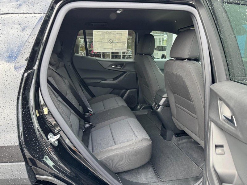 New 2027 Chevrolet Equinox LT FWD image 25