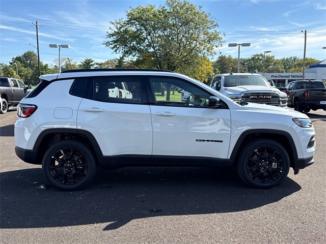 New 2026 Jeep Compass Latitude w/ Quick Order Package 29K image 4