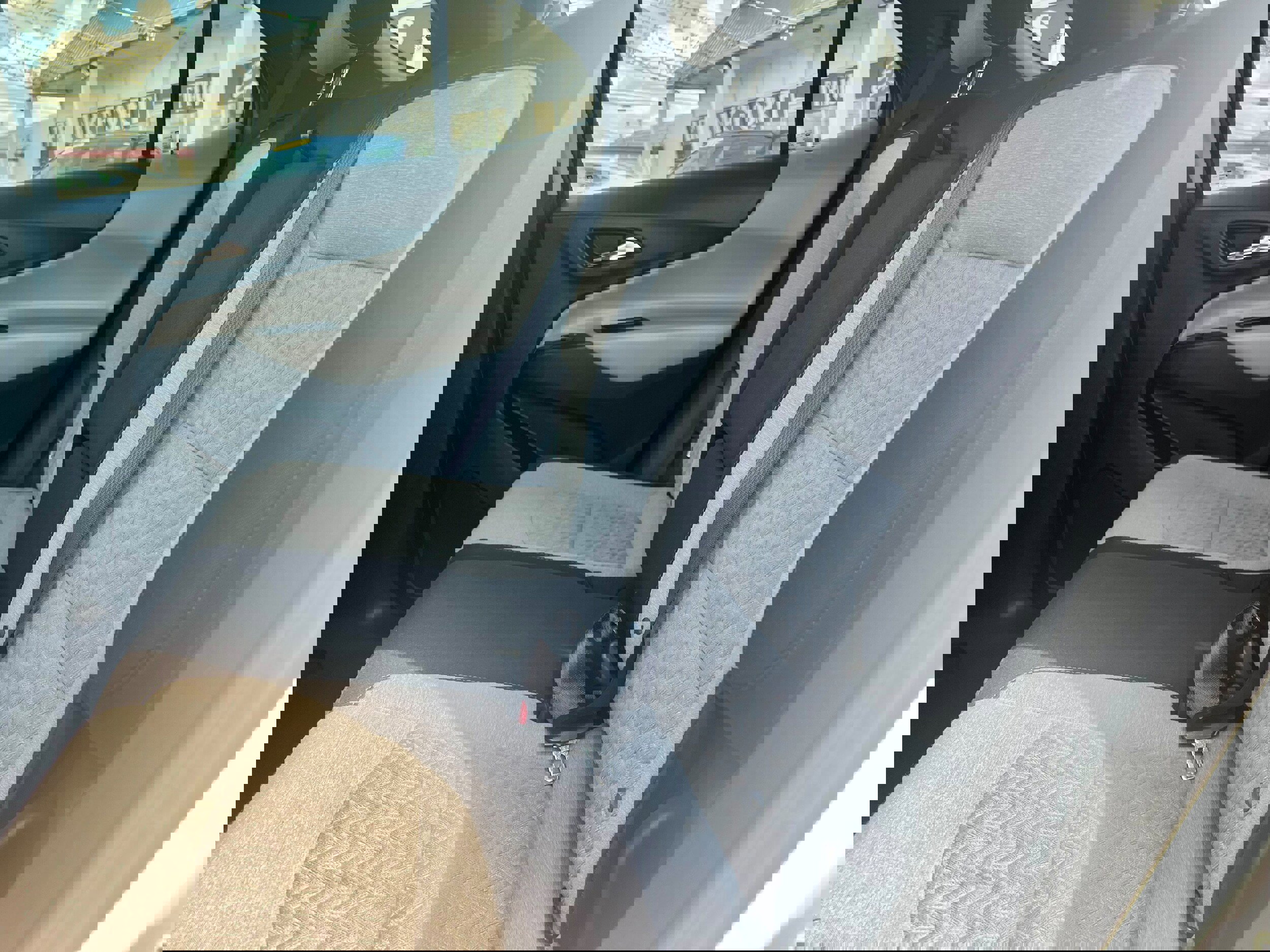 Used 2022 Chevrolet Equinox LT image 11