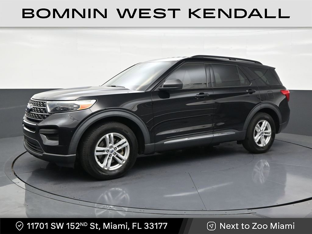 Used 2021 Ford Explorer XLT image 1