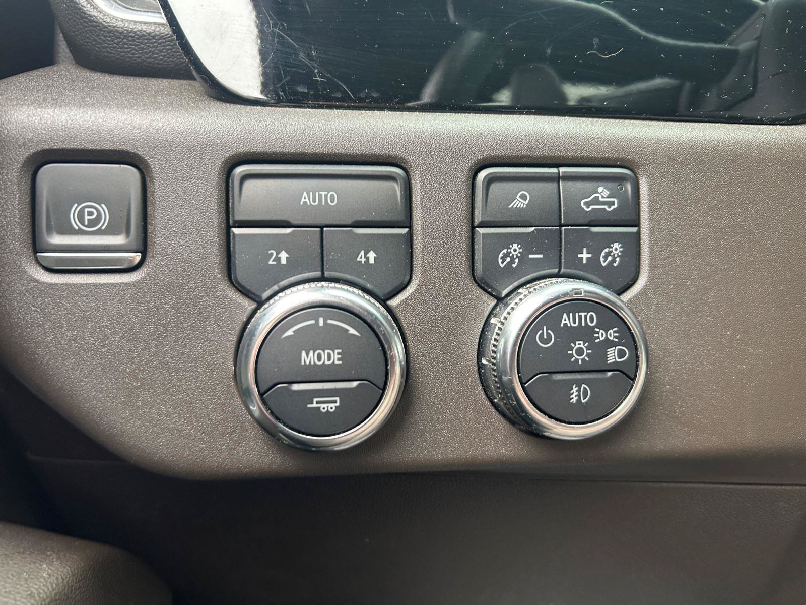 Used 2024 GMC Sierra 1500 SLT w/ SLT Premium Plus Package AWD/4WD image 22
