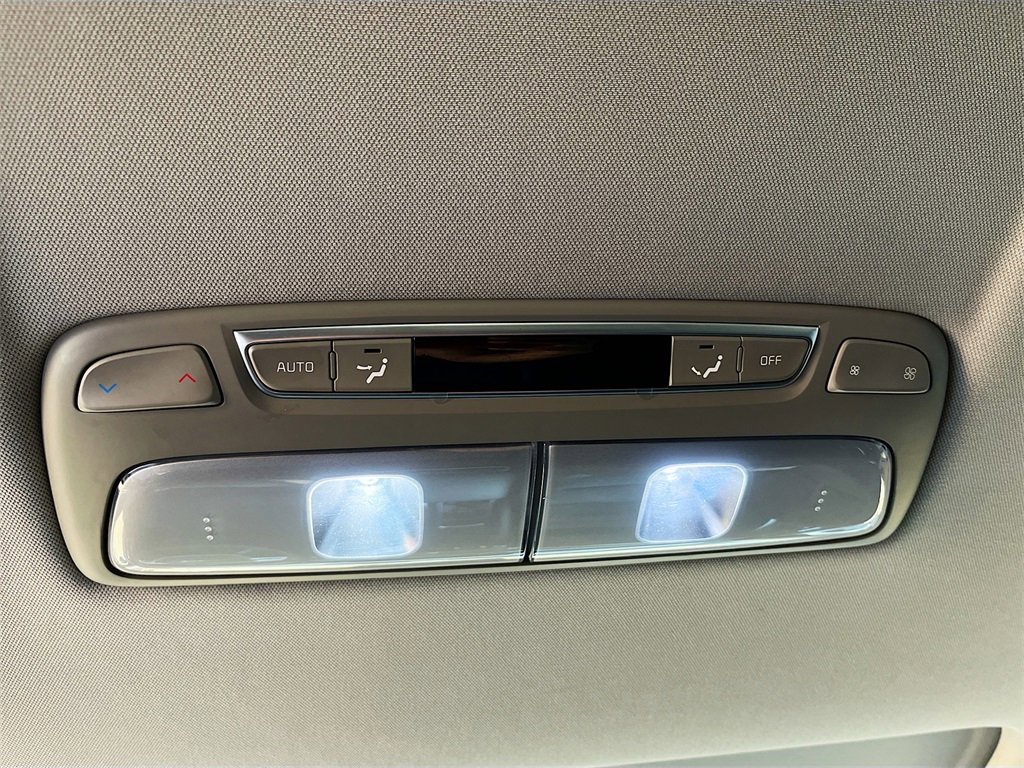 Used 2022 Kia Telluride EX image 25