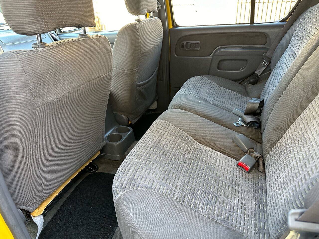 Used 2001 Nissan Xterra SE RWD image 7