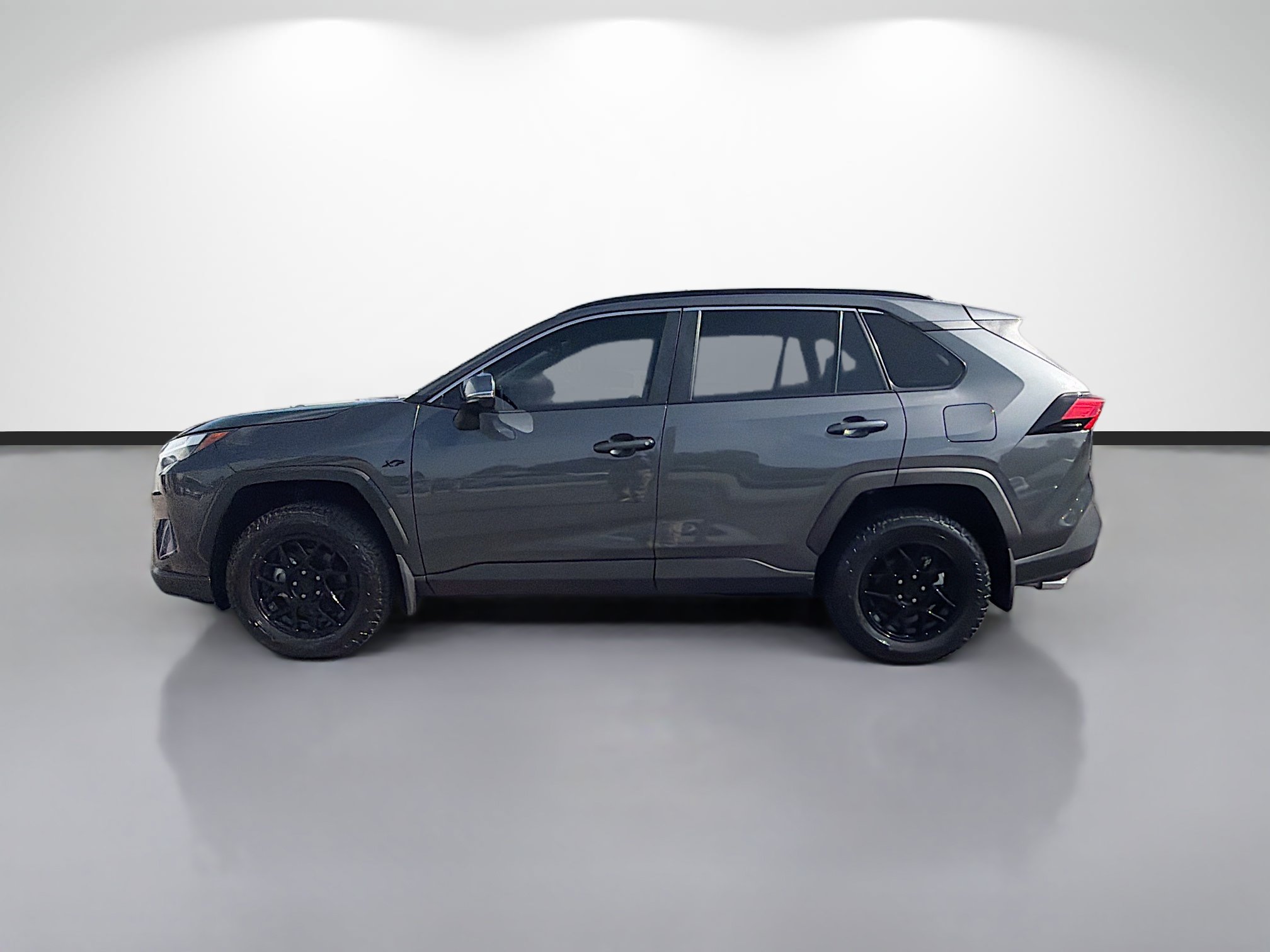 Used 2025 Toyota RAV4 XLE w/ Convenience Package AWD/4WD image 6