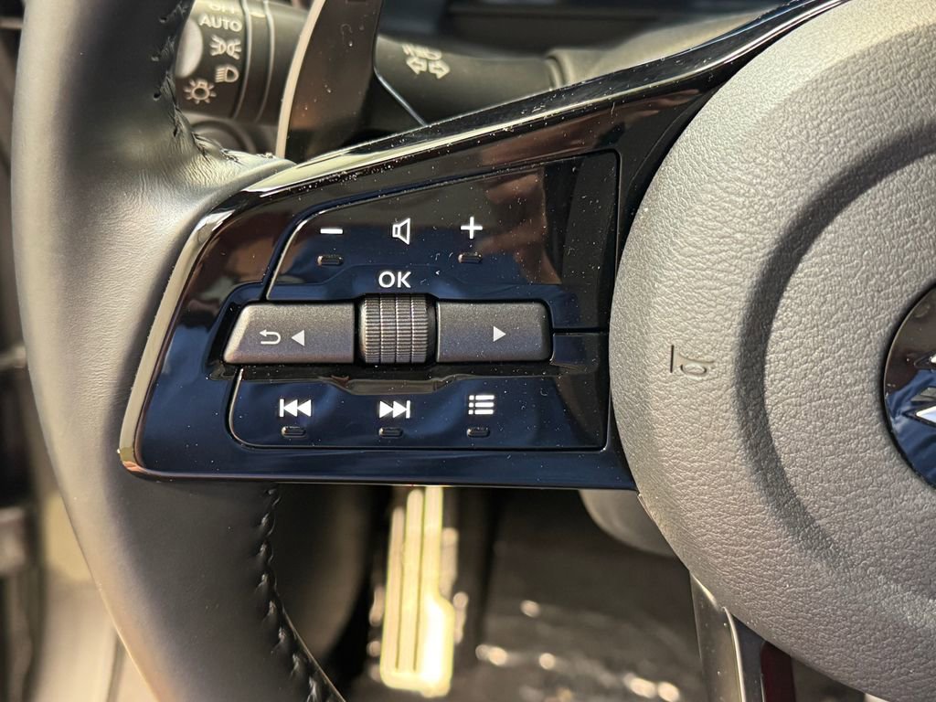 Used 2024 Nissan Z Performance w/ Floor Mat Package RWD image 22