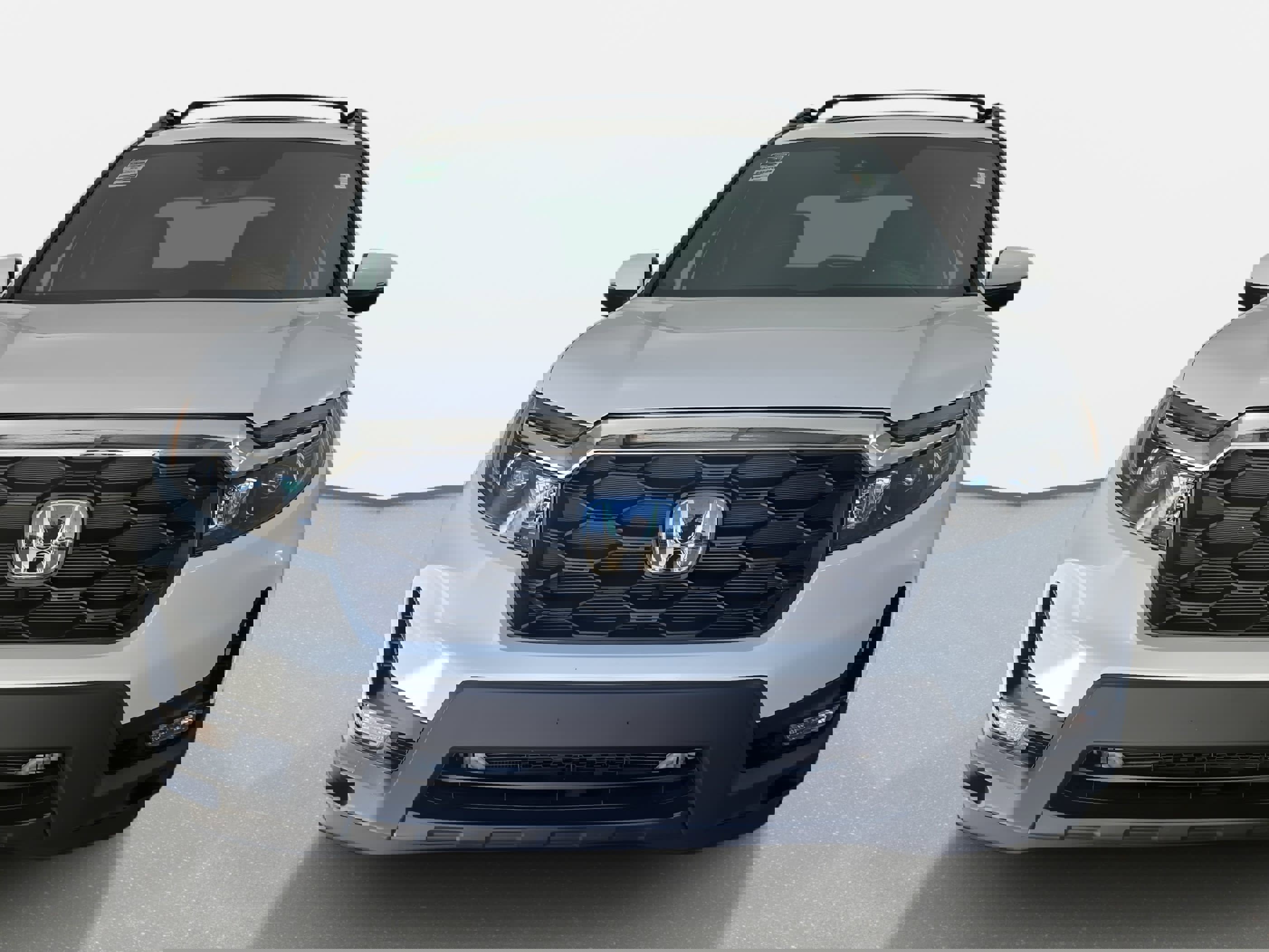 Certified 2025 Honda Passport EX-L image 2