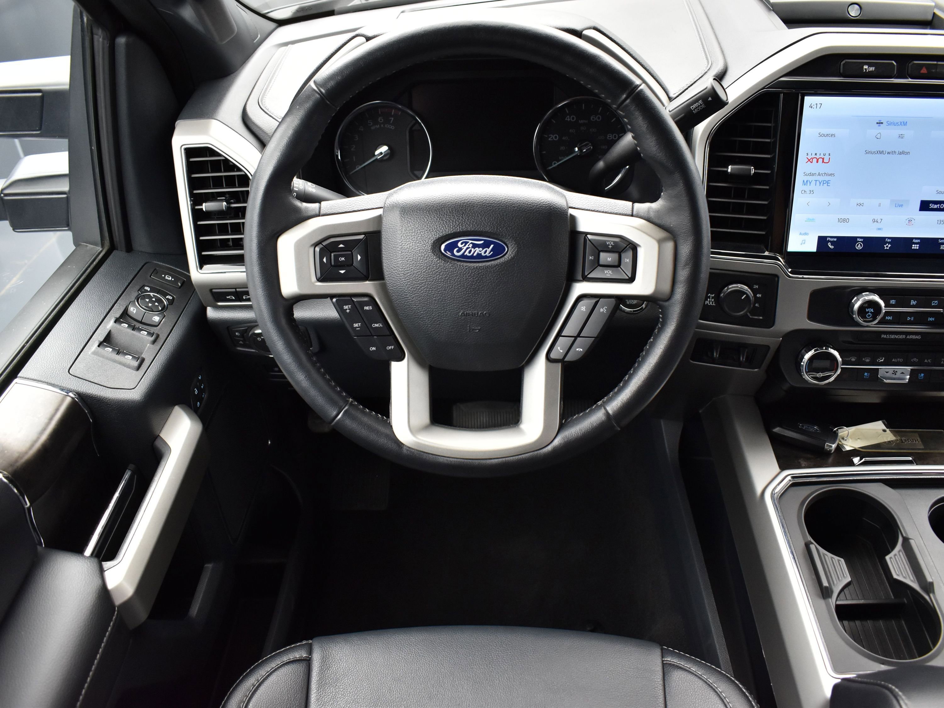 Used 2022 Ford F250 Lariat w/ Lariat Ultimate Package image 25