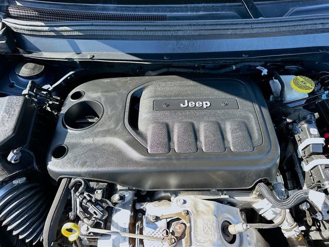 Used 2022 Jeep Cherokee Limited w/ Elite Package image 31