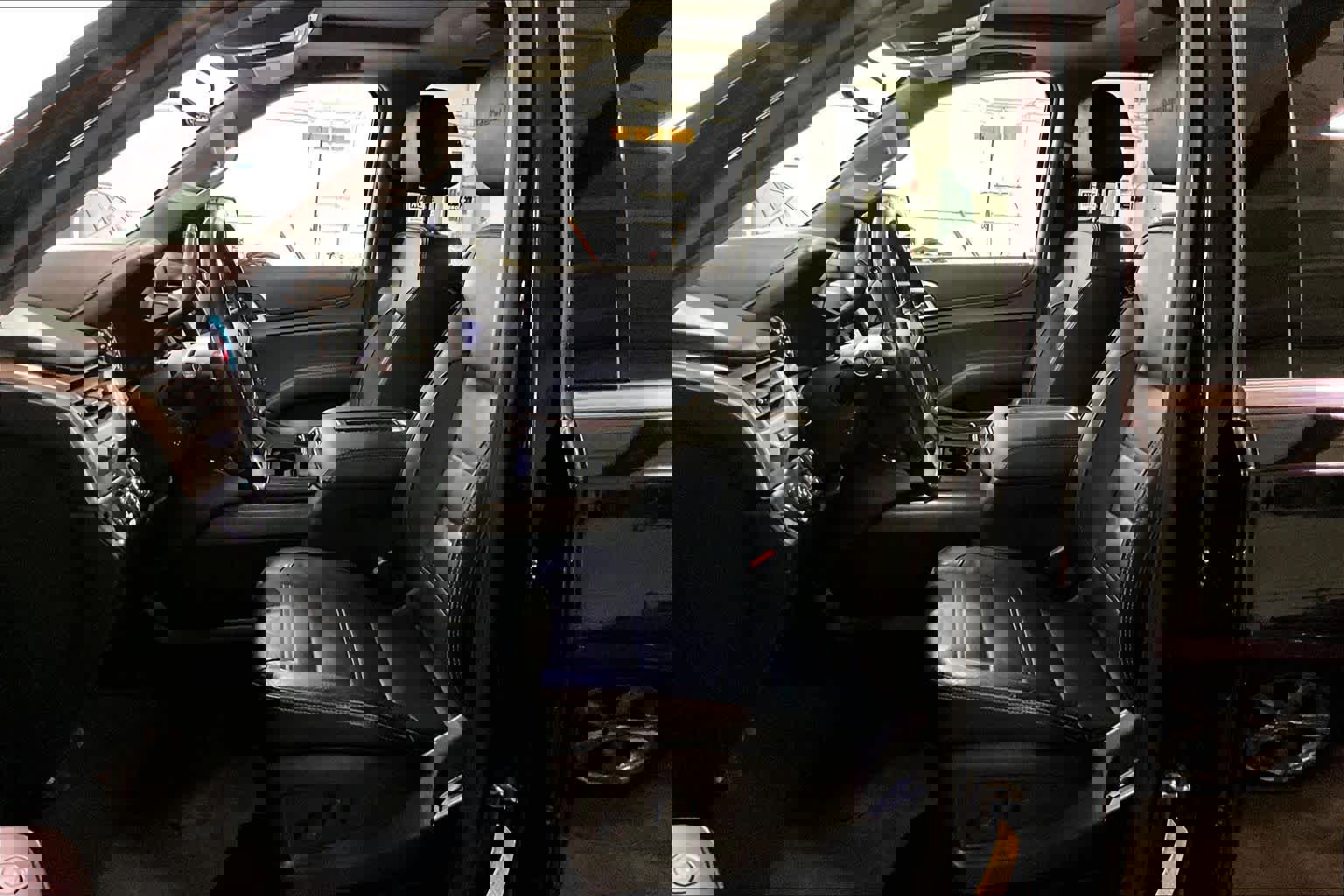 Used 2019 GMC Yukon Denali w/ Open Road Package image 9