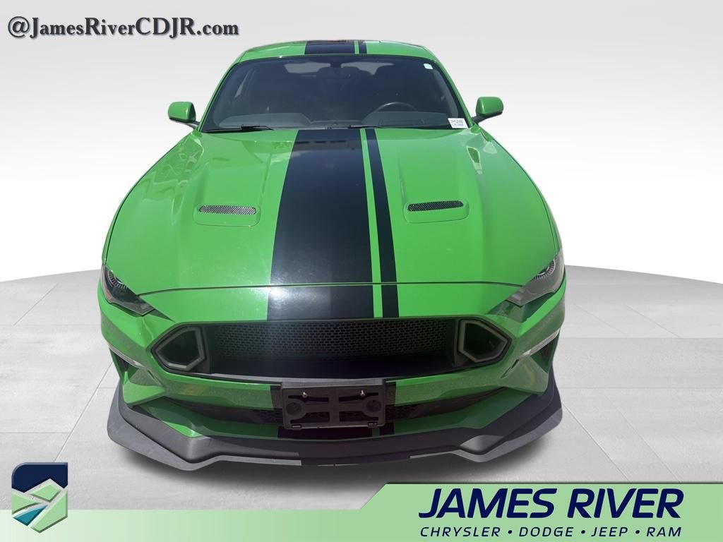 Used 2019 Ford Mustang GT Premium w/ Performance Package - Level 2 RWD image 3