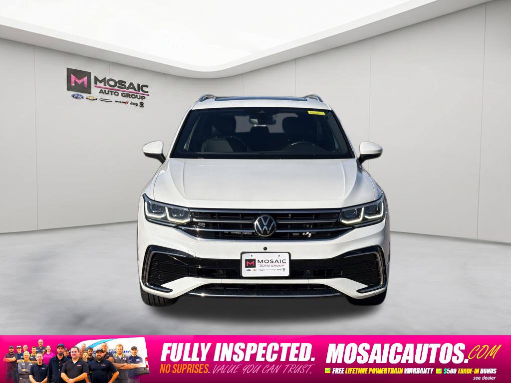 Used 2022 Volkswagen Tiguan SEL R-Line AWD/4WD image 2