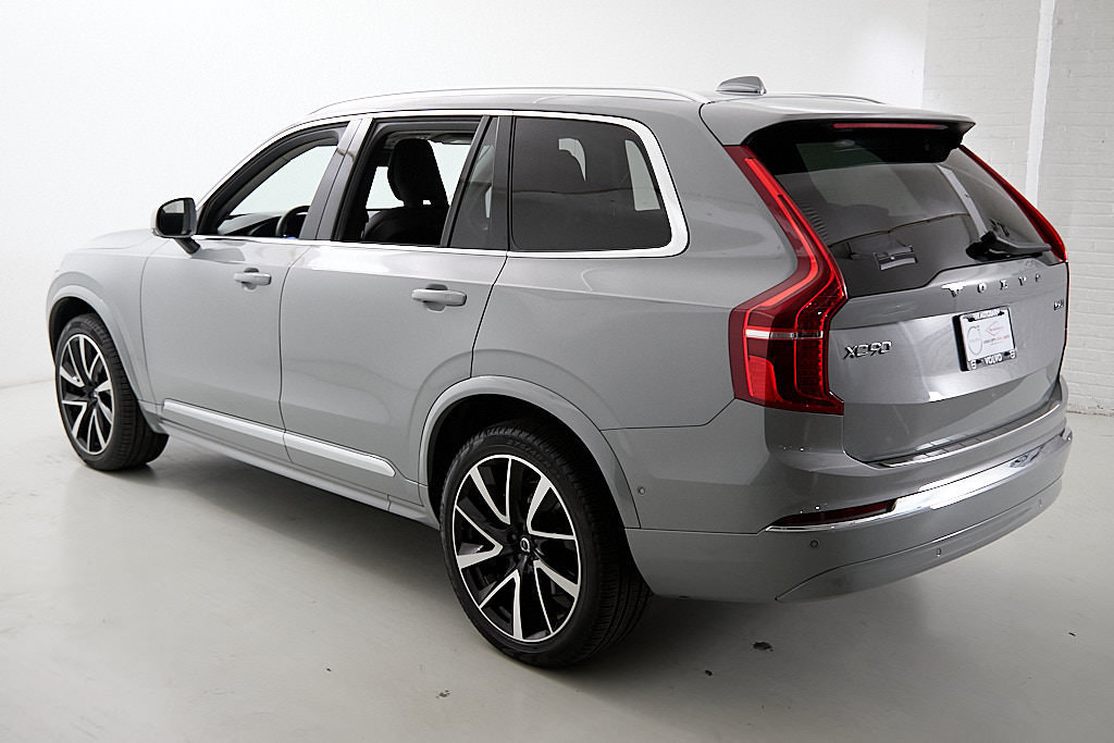 Certified 2024 Volvo XC90 B6 Plus w/ Protection Package Premier AWD/4WD image 9