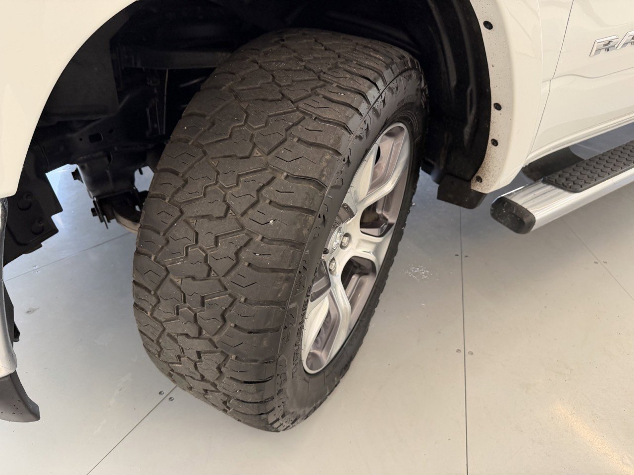 Used 2020 RAM 1500 Laramie image 59