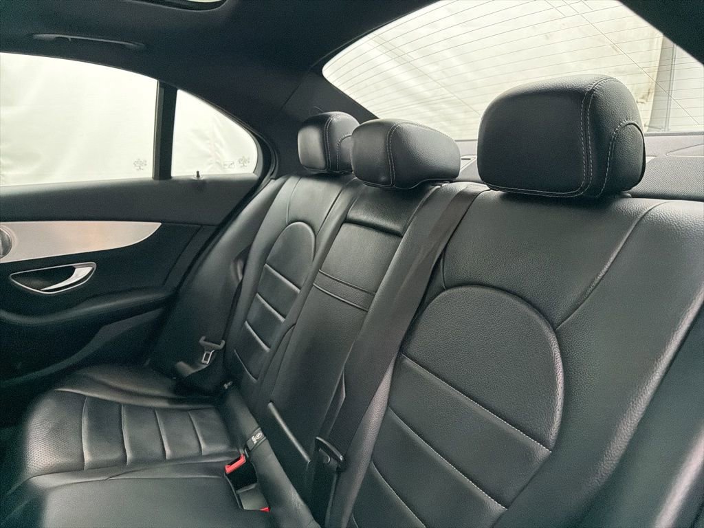 Used 2018 Mercedes-Benz C 300 Sedan image 19