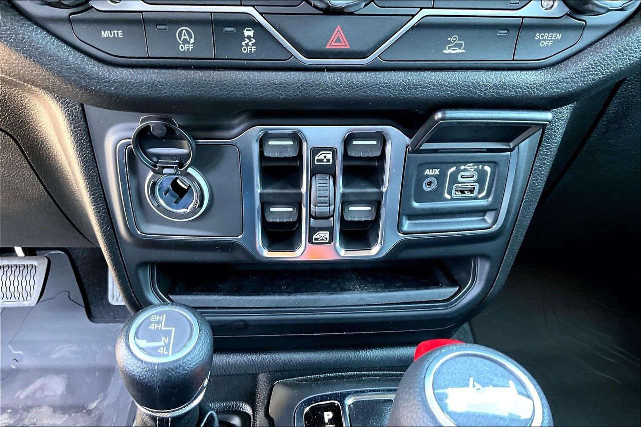 New 2026 Jeep Wrangler Unlimited Sport AWD/4WD image 16