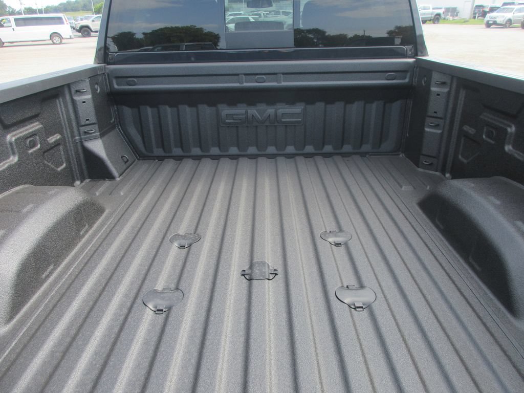 New 2026 GMC Sierra 2500 SLE w/ SLE Value Package; AWD/4WD image 7