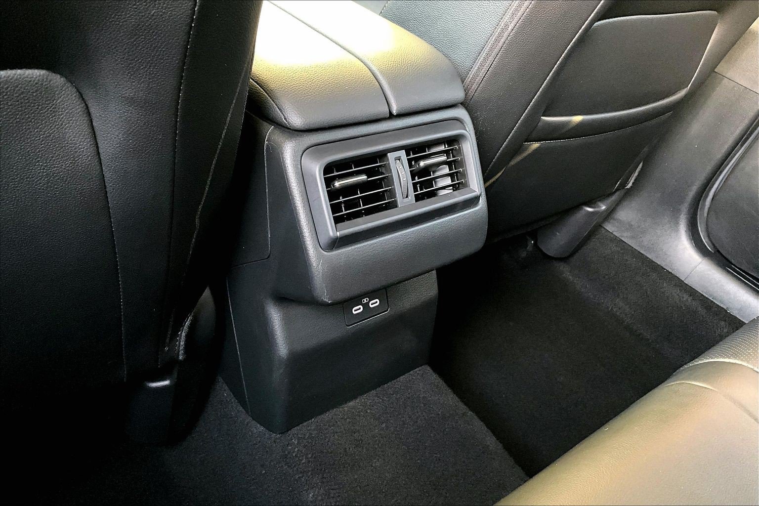 Used 2026 MAZDA CX-50 AWD 2.5 S w/ Premium Package image 33