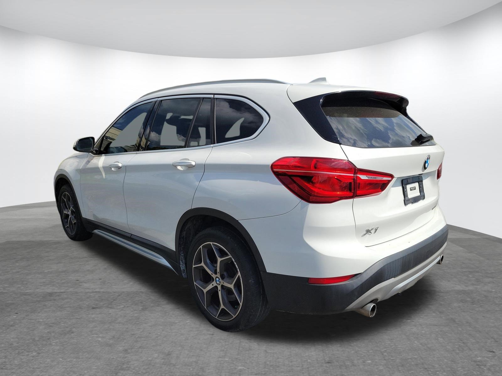 Used 2018 BMW X1 sDrive28i w/ Convenience Package image 23
