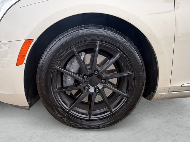 Used 2013 Cadillac XTS Luxury image 23