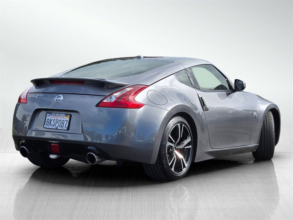Used 2020 Nissan 370Z Touring Sport image 4