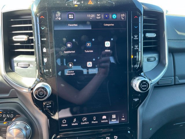 New 2026 RAM 1500 Laramie w/ Sport Appearance Package AWD/4WD image 33