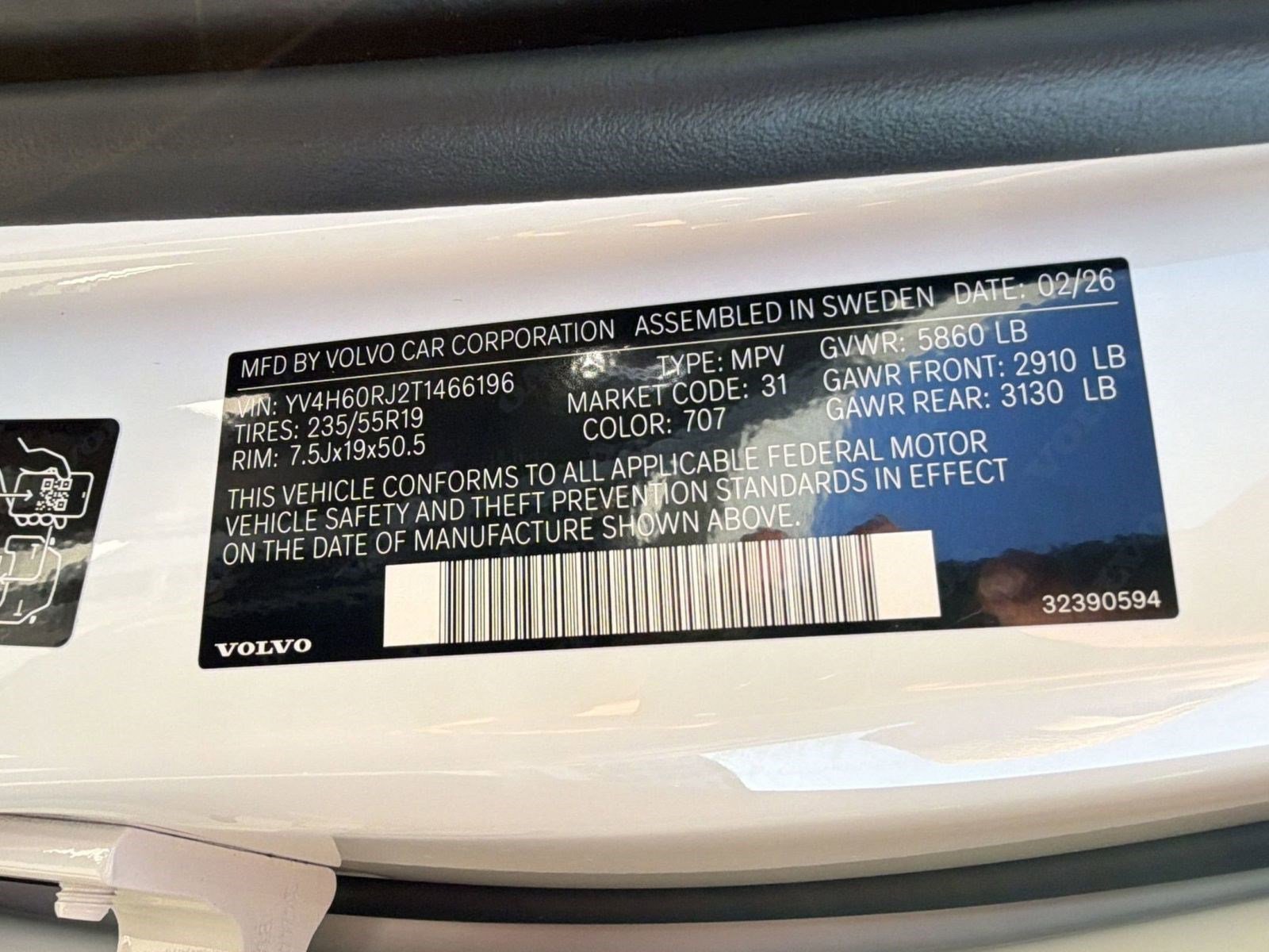 New 2026 Volvo XC60 T8 Core AWD/4WD image 20
